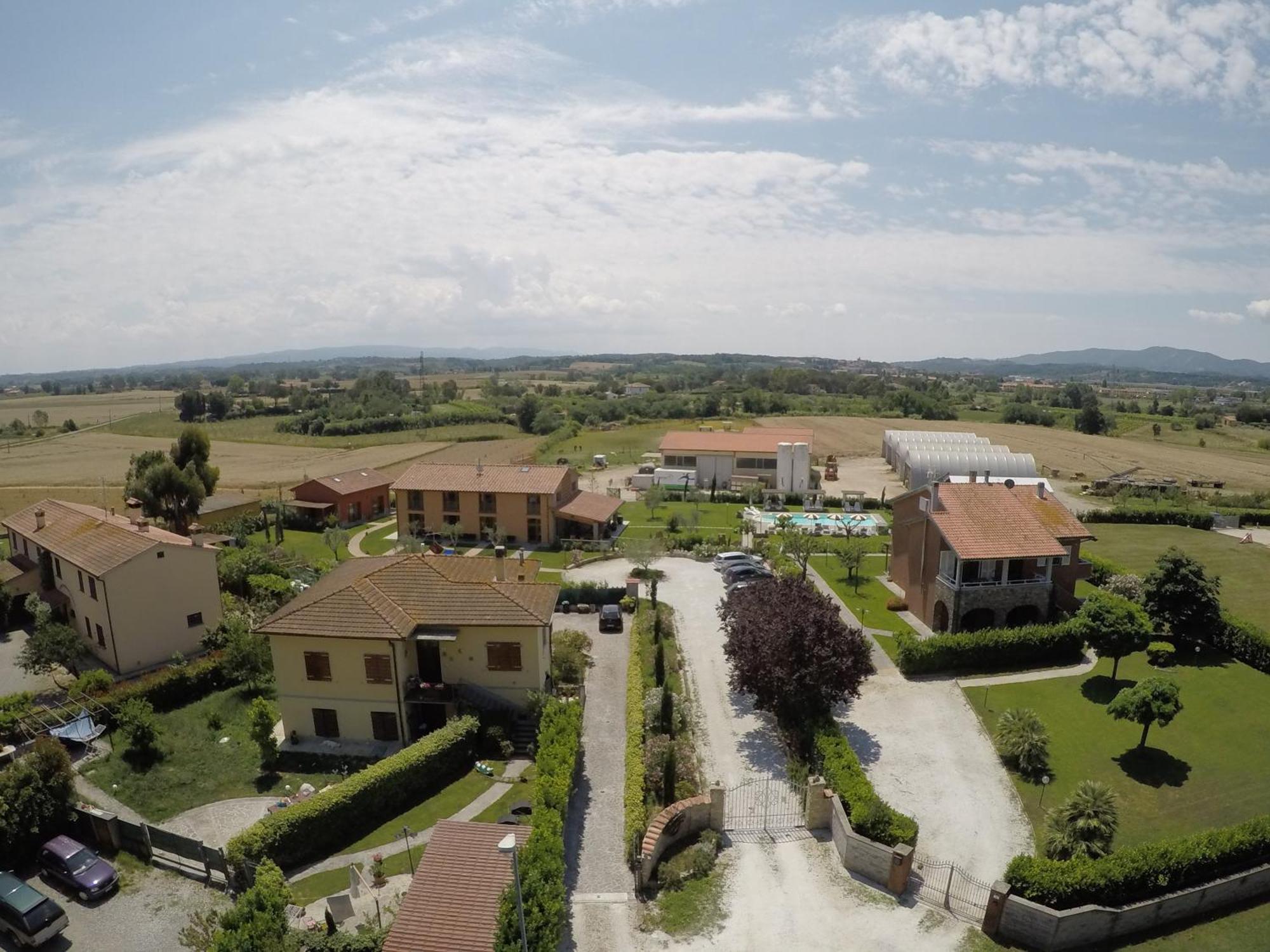 Azienda Agrituristica Il Poggetto Delle Spighe Séjour à la ferme Collesalvetti